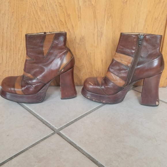 100% Real Leather Vintage Boots - Picture 6 of 11